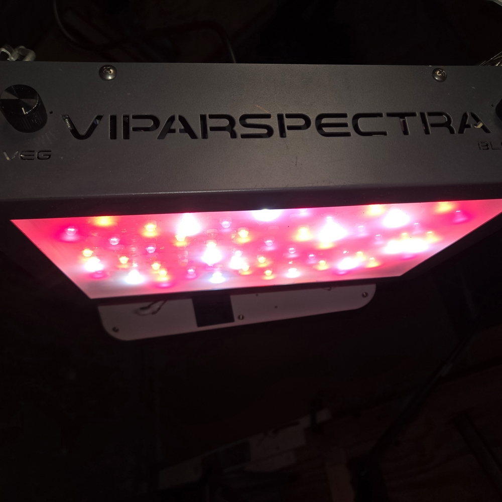 VIPARSPECTRA LED Grow Light - Picture 5 of 10